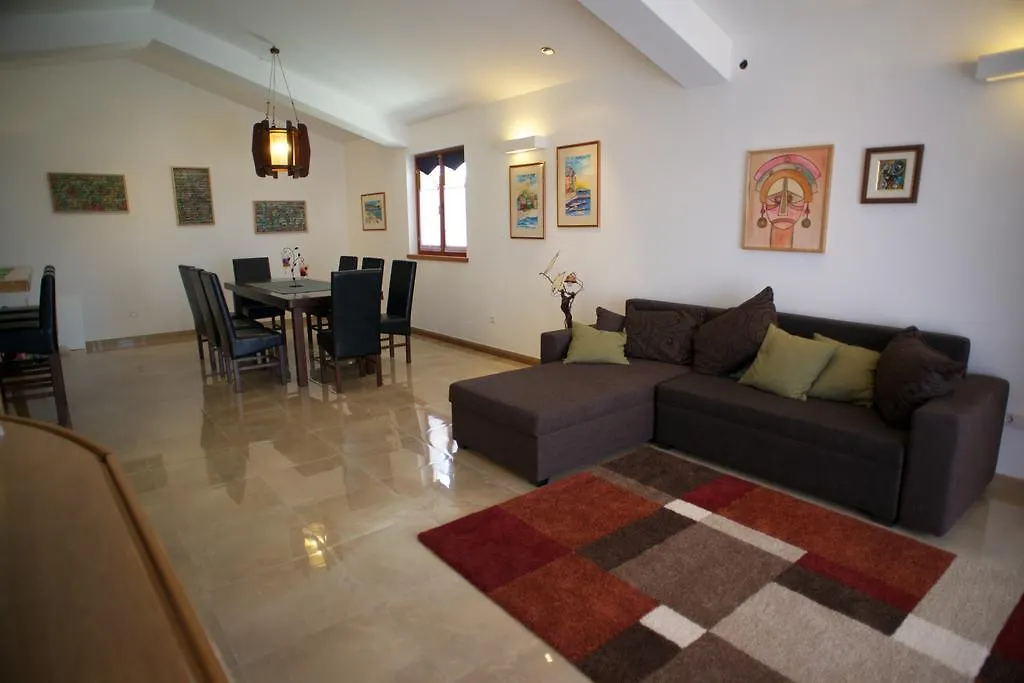 Villa Nana - Modern Villa With A Pool Surrounded By Nature, Istria-Pula Valtura