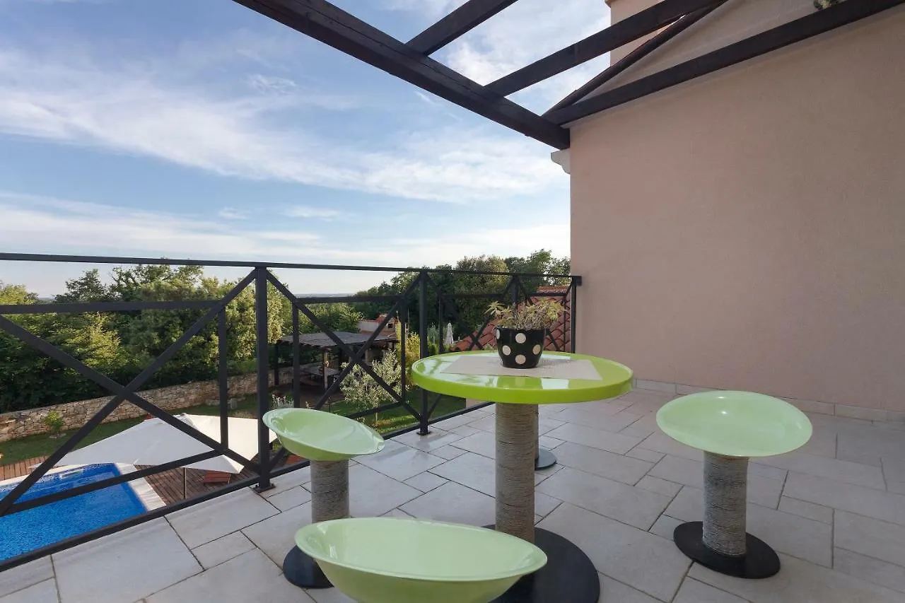 Villa Nana - Modern Villa With A Pool Surrounded By Nature, Istria-Pula Valtura